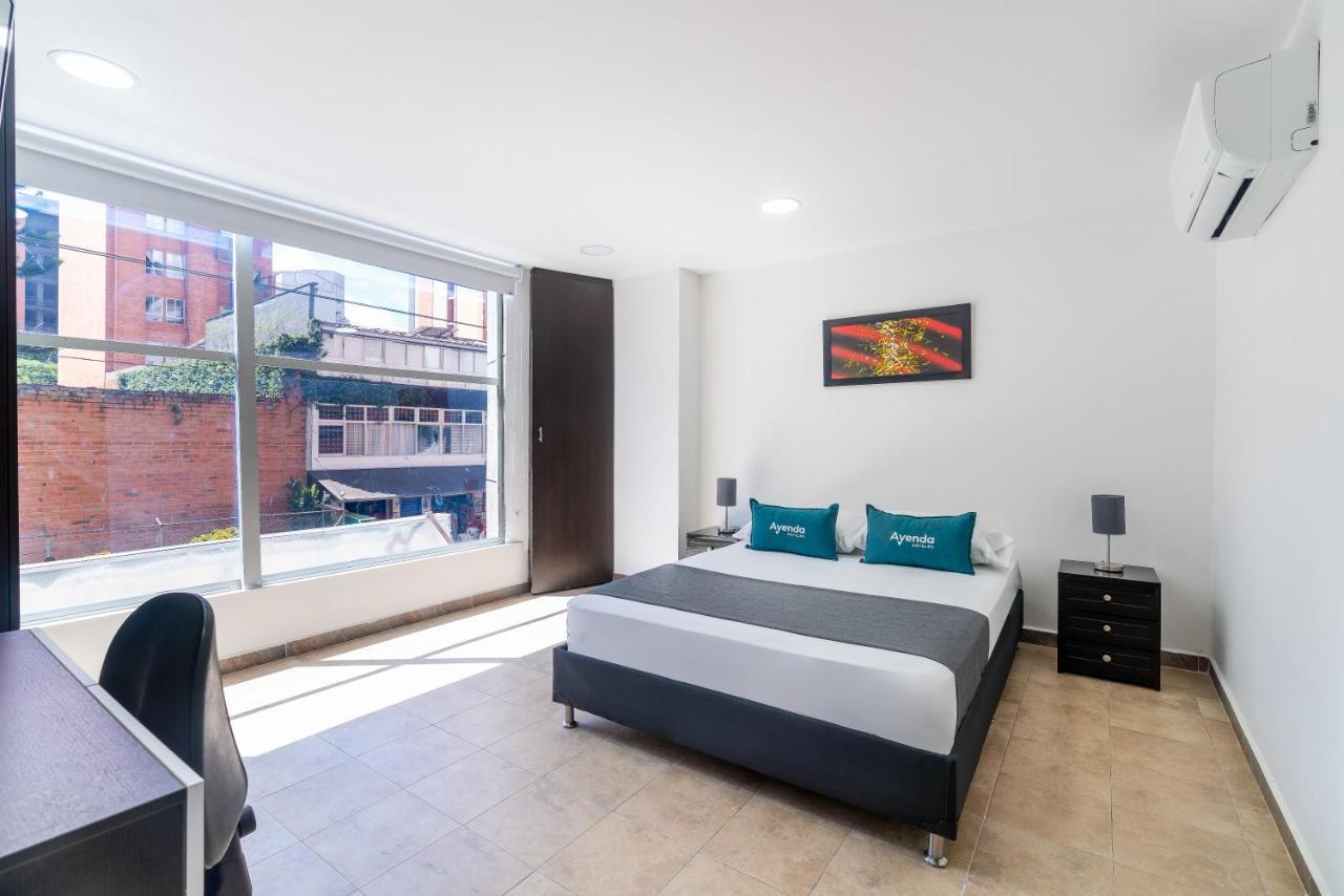 Ayenda Coliving La 78A Hotel Меделин Екстериор снимка