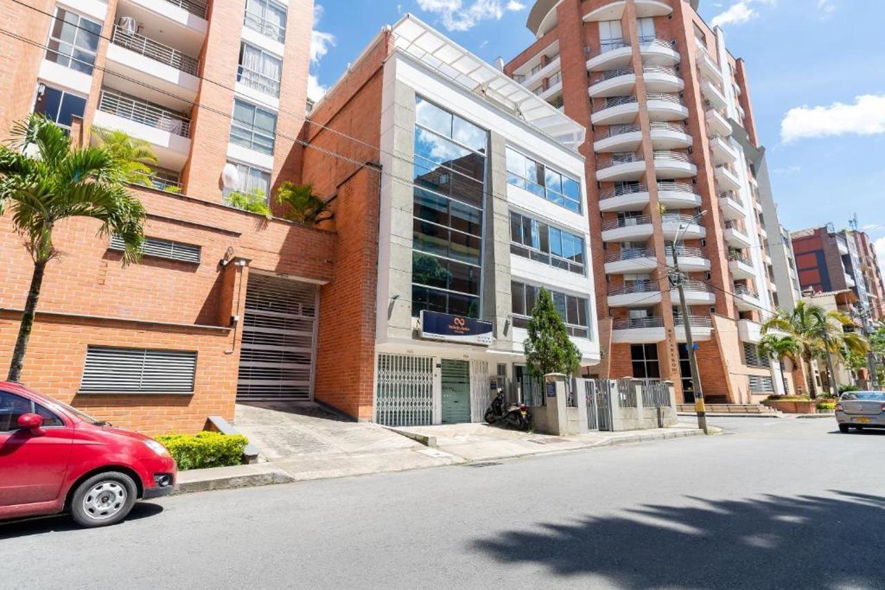 Ayenda Coliving La 78A Hotel Меделин Екстериор снимка