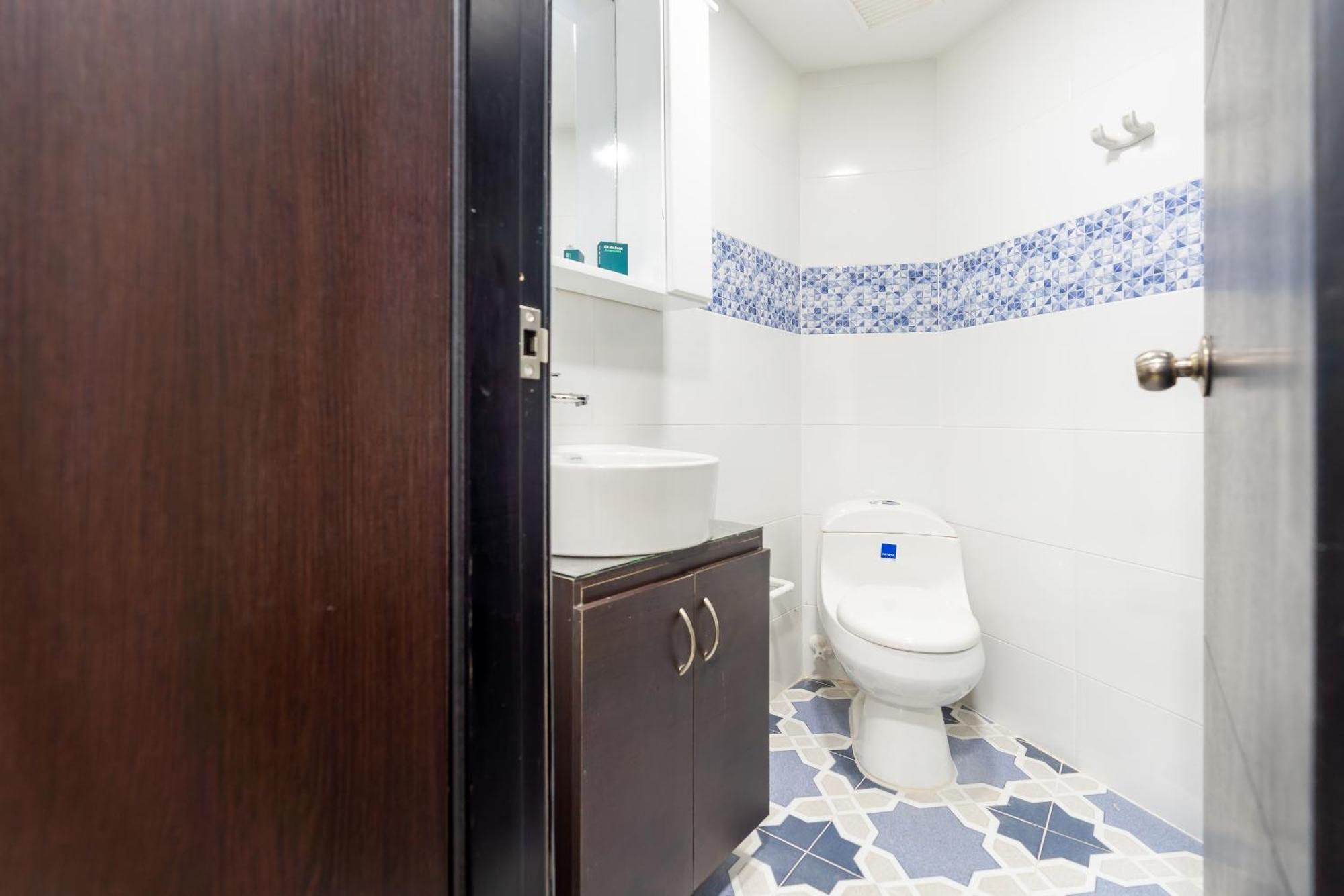 Ayenda Coliving La 78A Hotel Меделин Екстериор снимка